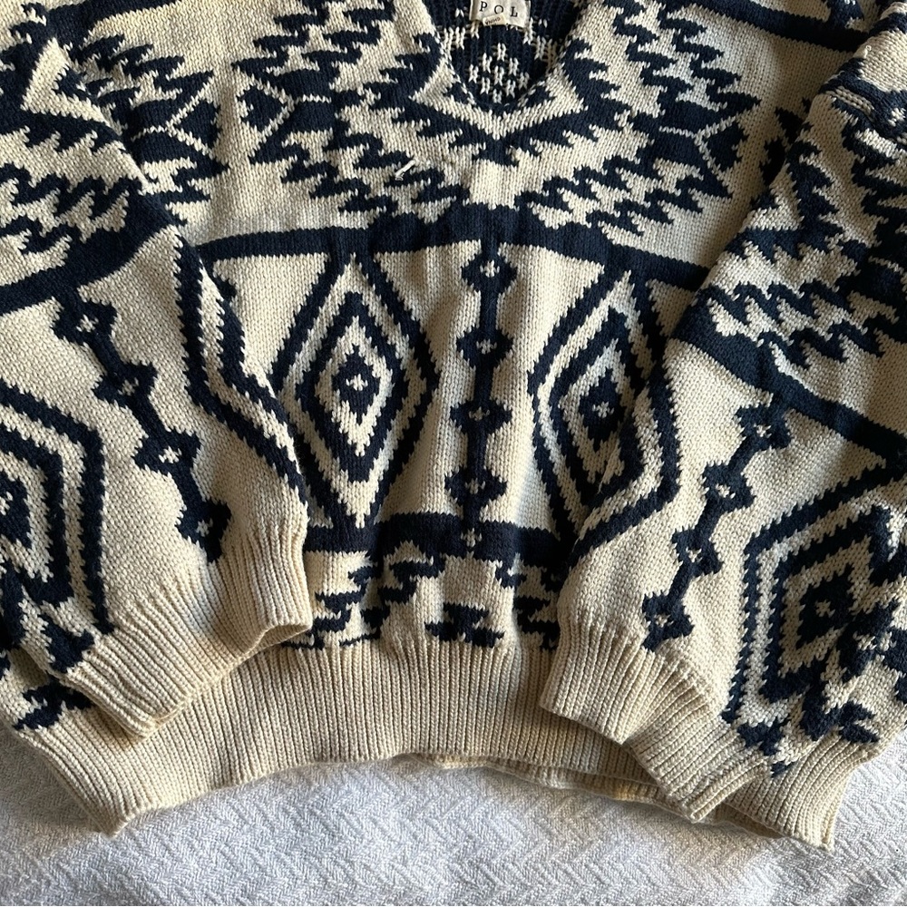 POL women’s sweater - Picture 3 of 9